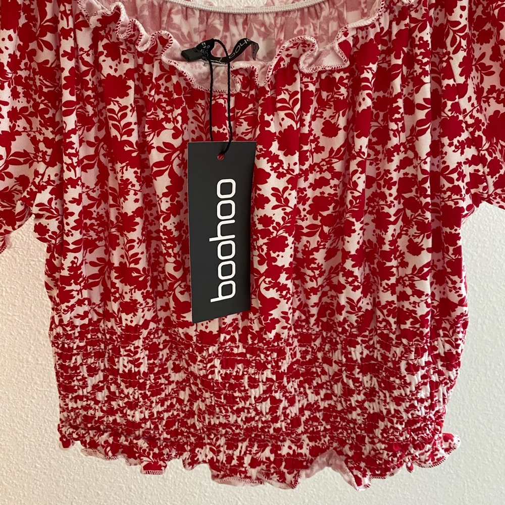 Boohoo off the shoulder floral top